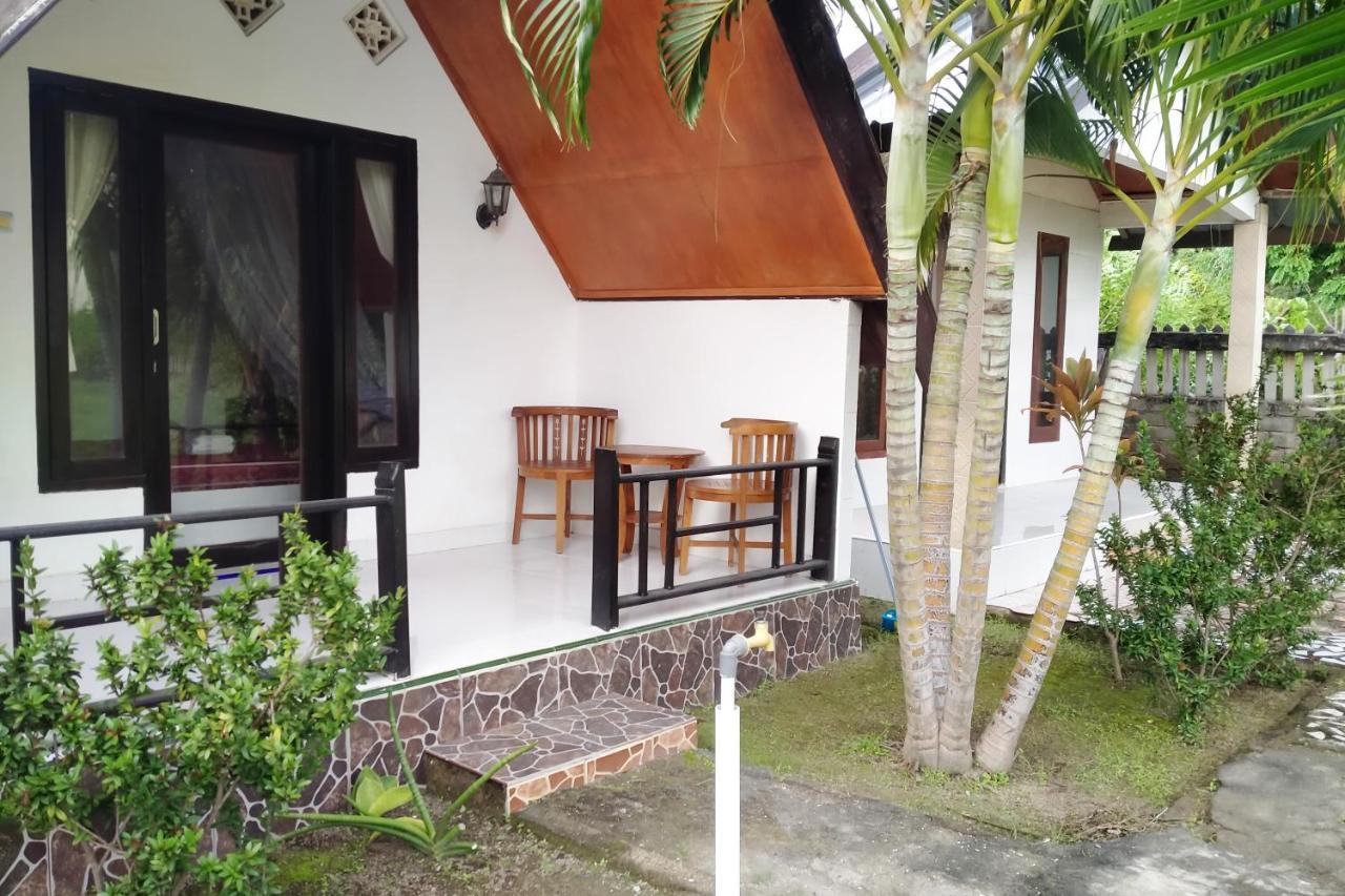 Coconut Gili Meno Hotel Ngoại thất bức ảnh