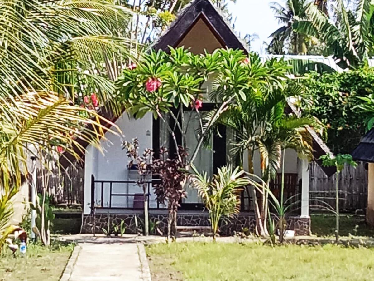 Coconut Gili Meno Hotel Ngoại thất bức ảnh